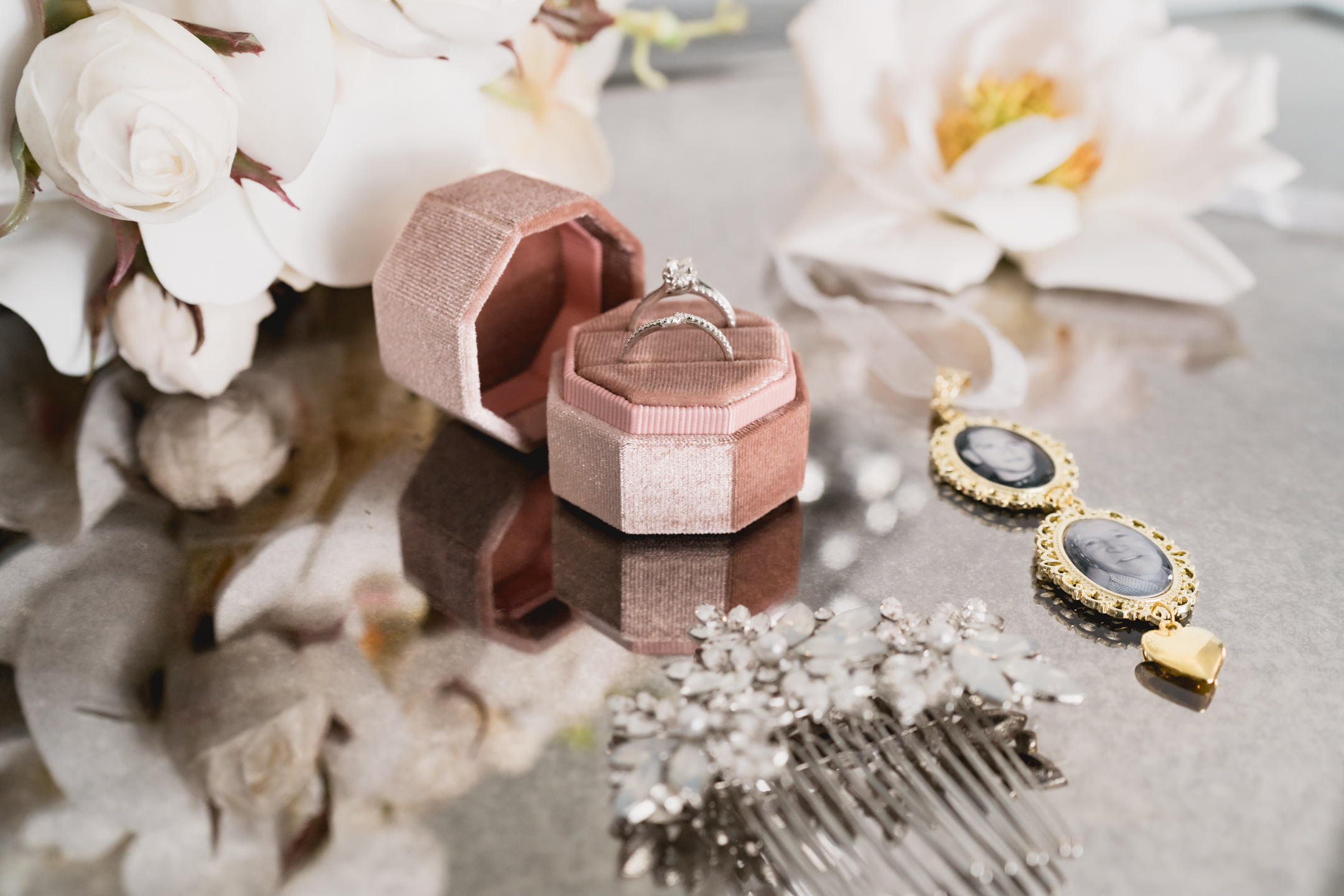 Wedding rings and keepsakes