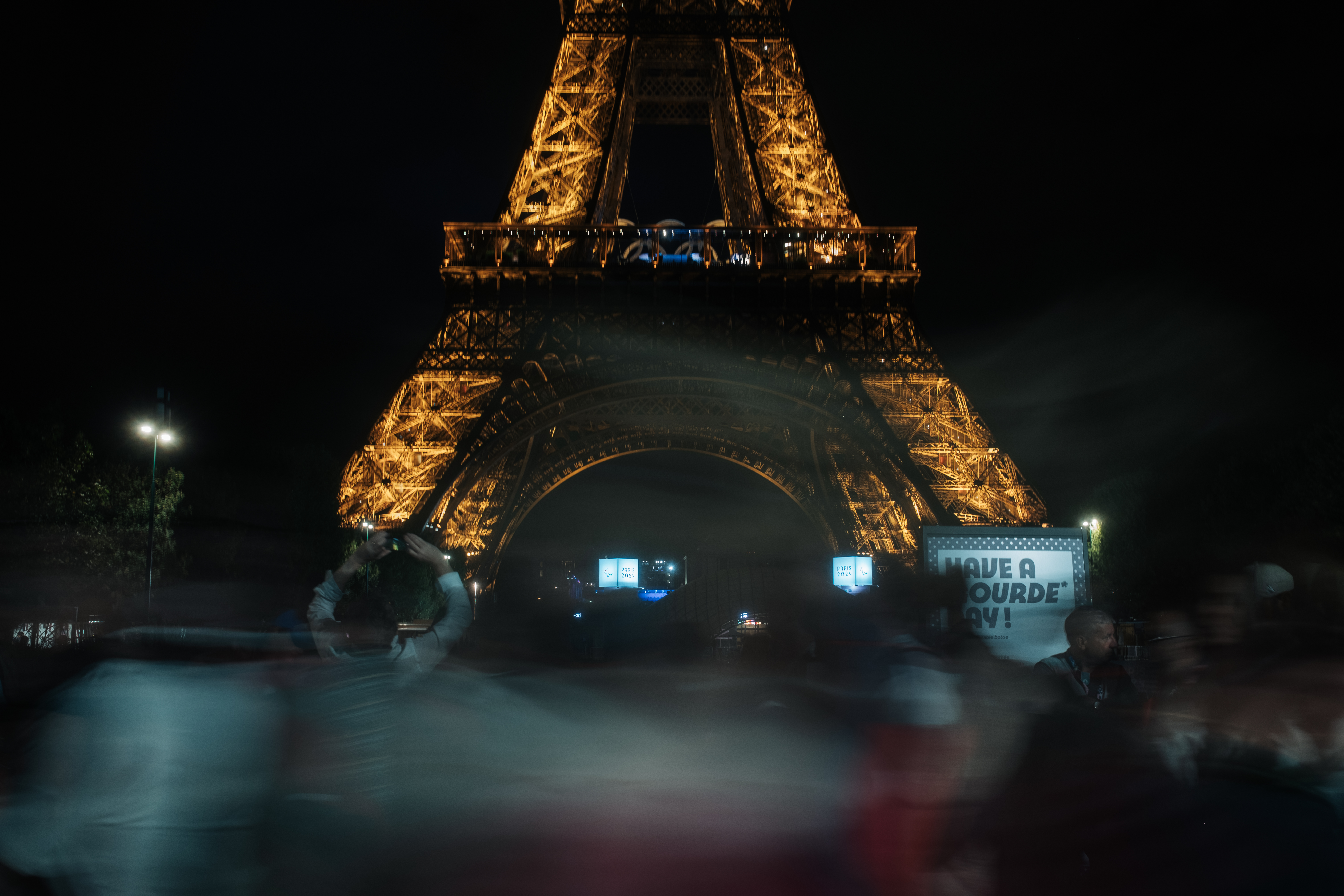La Tour, Midnight